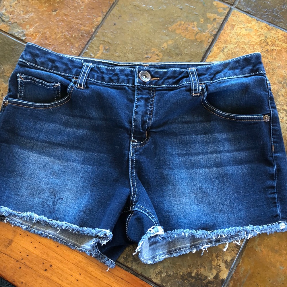 Justice jean shorts size 16.5